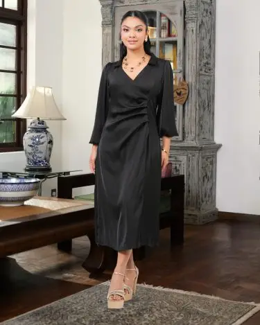 Puffed Sleeve Crossover Detailed Midi Dress