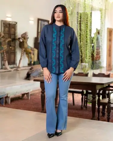 The Teal Vine Mandarin Long Sleeve Blouse