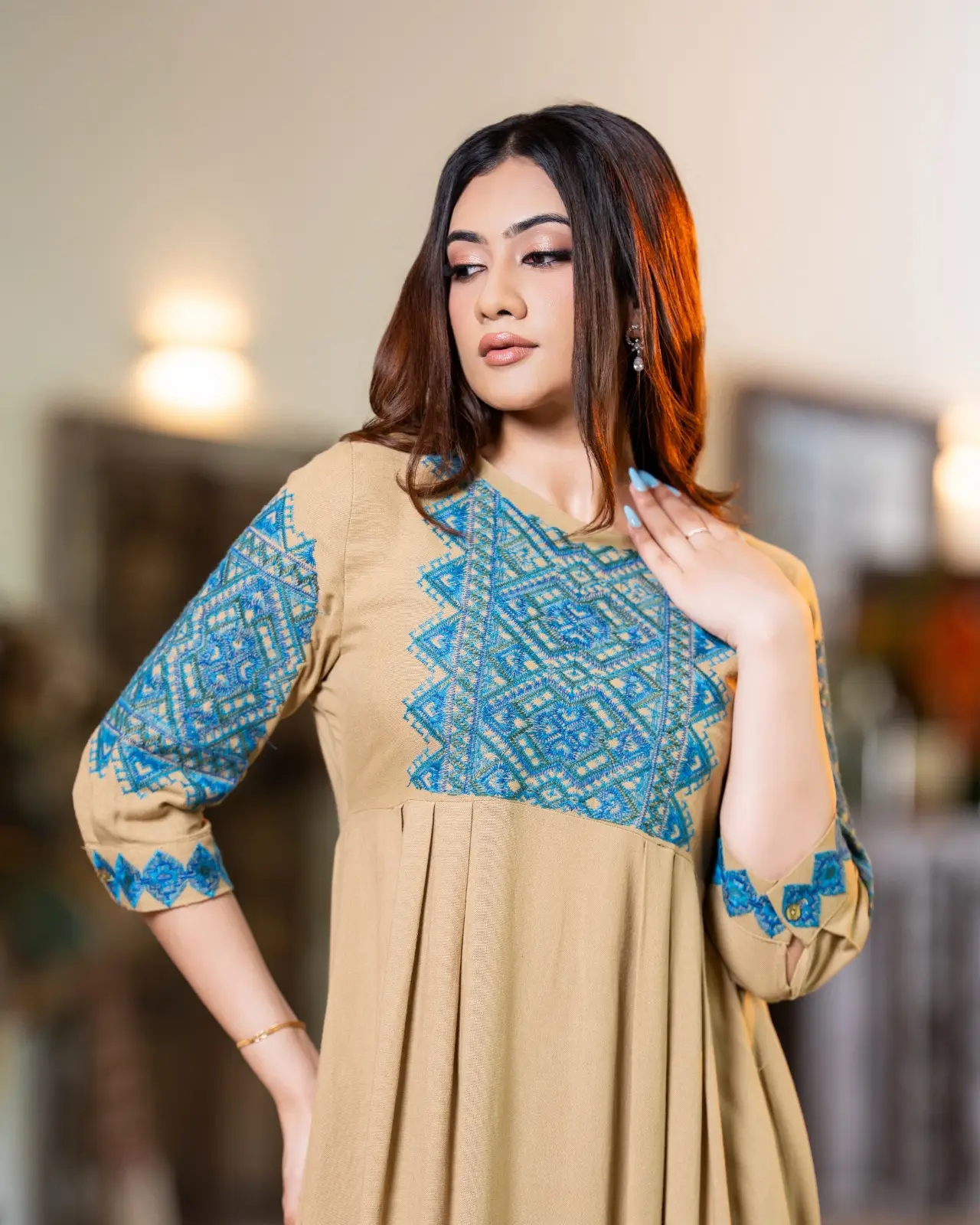 Embroidered Yoke Midi Dress with Front Pleat Detail - Image 4