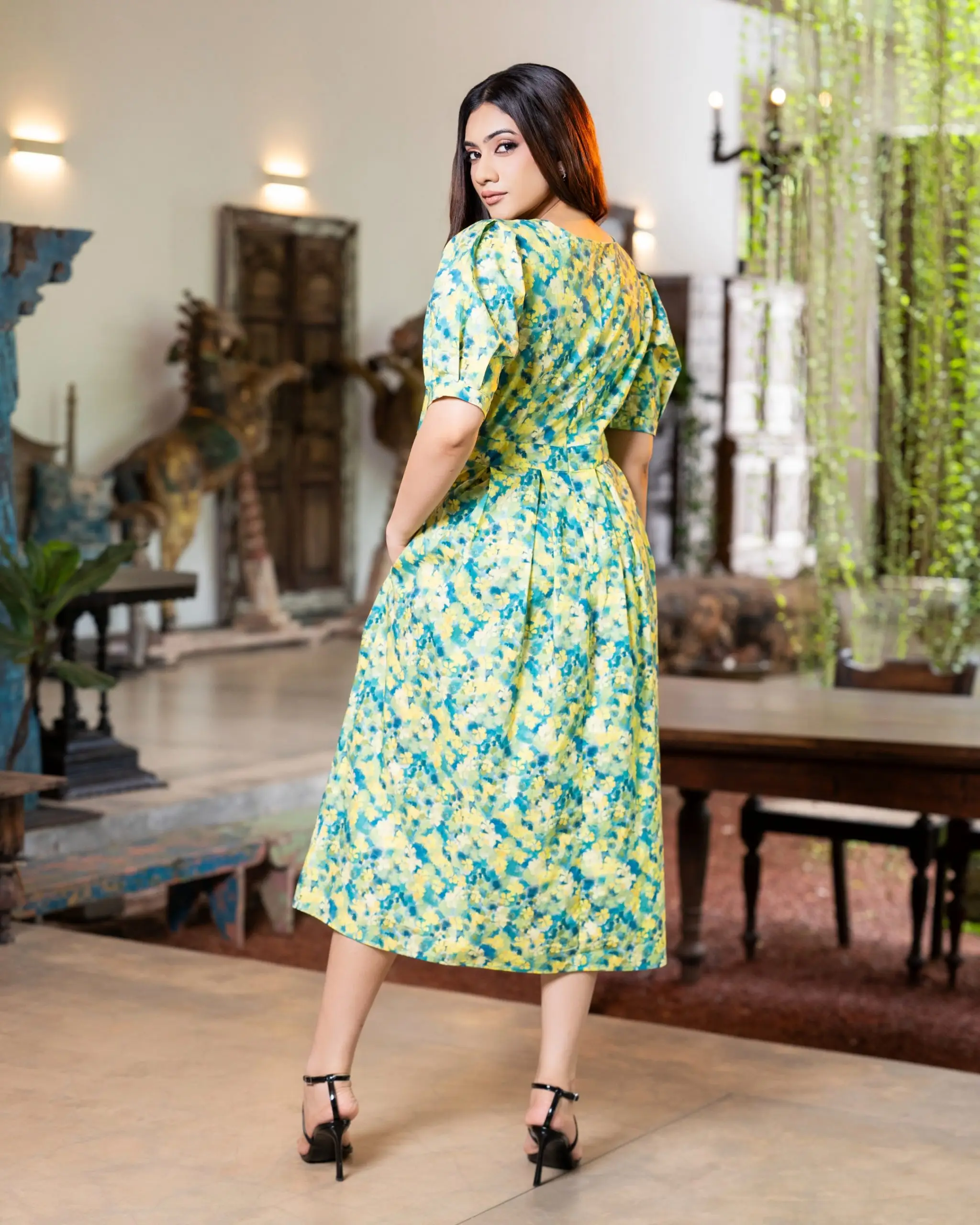 The Puff-Sleeve Pleated Waist Midi Dress - Image 5