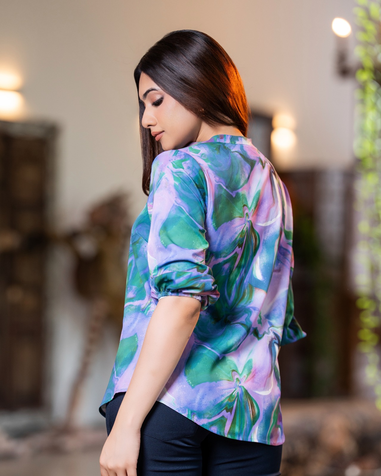 Aura Marble Split-Neck Blouse - Image 3