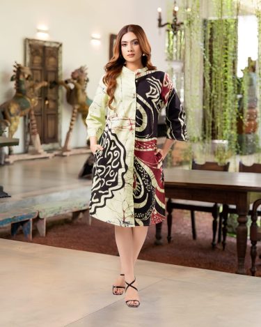 The Mosaic Prism Batik Mandarin Collar Short Shirt Dress