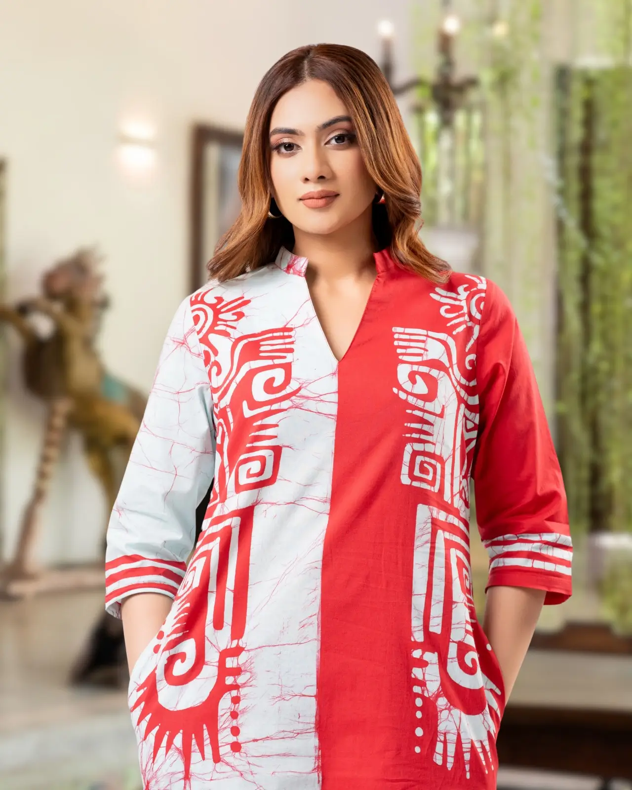 Crimson Frost Mandarine Notch Neck Batik Short Dress - Image 5
