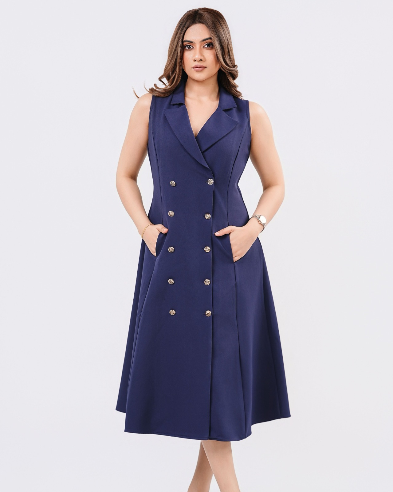 Sleeveless Trench Midi Dress - Image 3